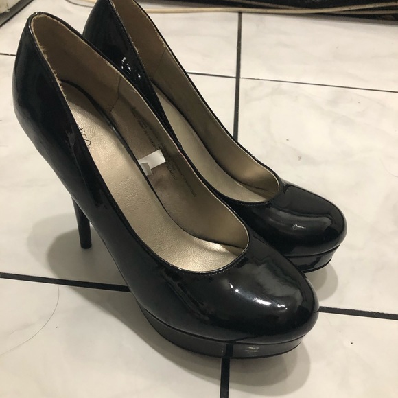xhilaration black high heels Size 9 - Picture 1 of 8